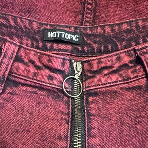 Hot Topic red acid wash  Zippered Skirt
